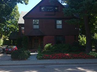 92 High St, Brookline, MA 02445