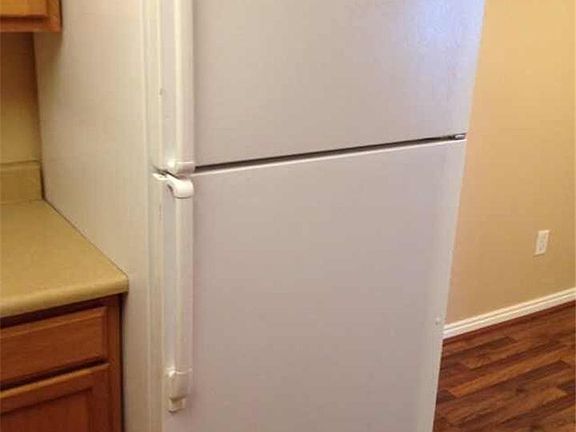 4th image of 1656 Westbury Way #18-F