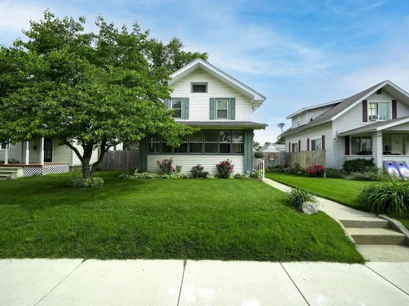 815 E Donald St, South Bend, IN 46613