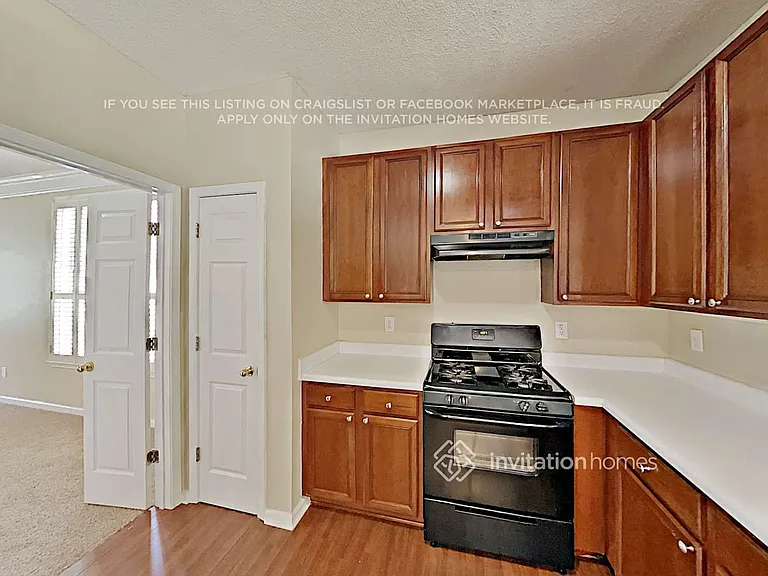 2423 Camata Pl — Photo 8
