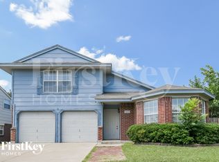10240 Dawson Trl, Fort Worth, TX 76108