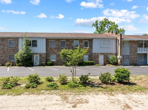 405 72nd Ave N APT 10, Myrtle Beach, SC 29572
