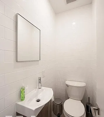 Rented by Nomad Property Group, LLC | media 18