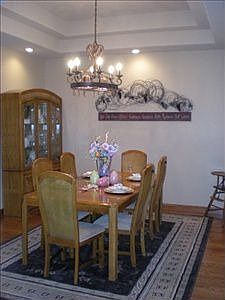 4th image of 3020 Crane Dr