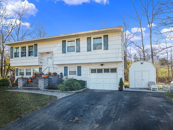 3rd image of 351 Barway Dr