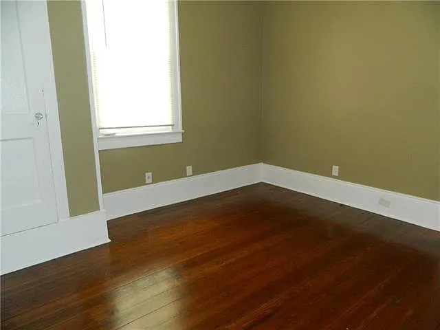 733 Elmira Ave — Photo 7