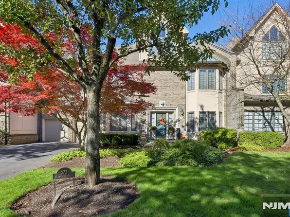 273 Hampshire Ridge #273, Park Ridge, NJ 07656