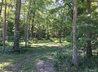 10 Towering Oaks Ct, Troy, MO 63379