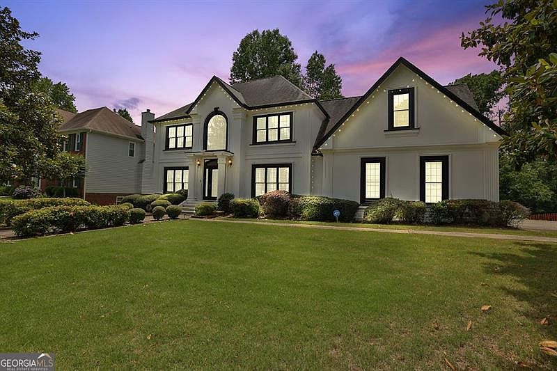 1st image of 1788 De Winton Pl