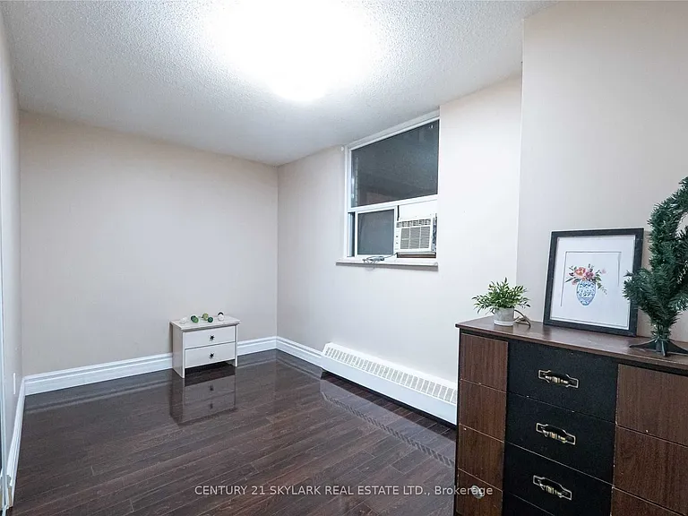 370 Dixon Rd #1601 — Photo 9