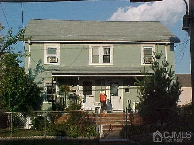 808-810 Mountain Ave photo 1