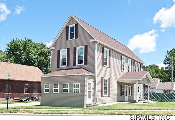 3rd image of 2102 Nevada Ave
