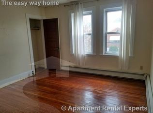 10 Craigie St #3, Cambridge, MA 02138