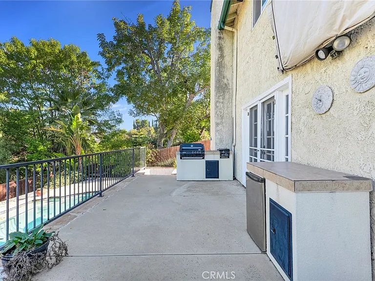 22781 Macfarlane Dr — Photo 35