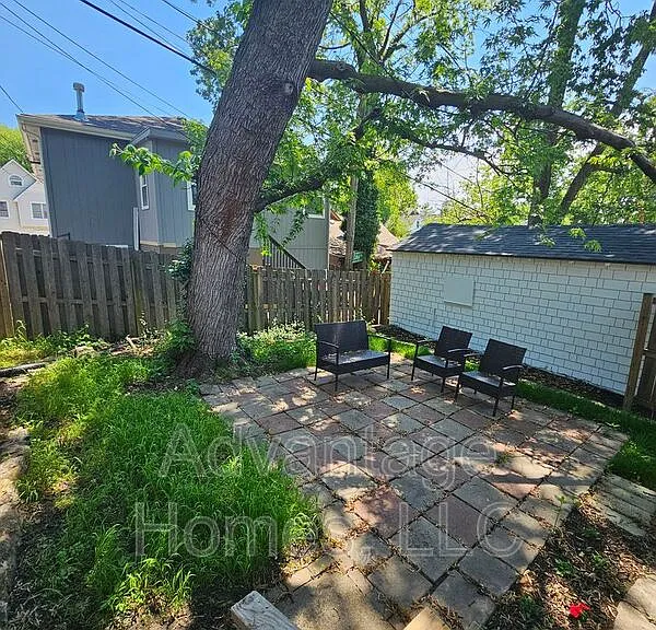 4619 Bell St — Photo 28