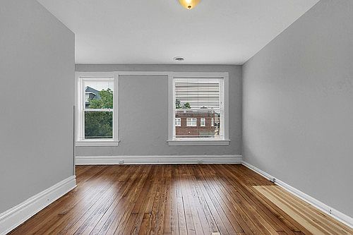 5th image of 4902 Devonshire Ave #A