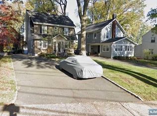 284 High St, Nutley, NJ 07110