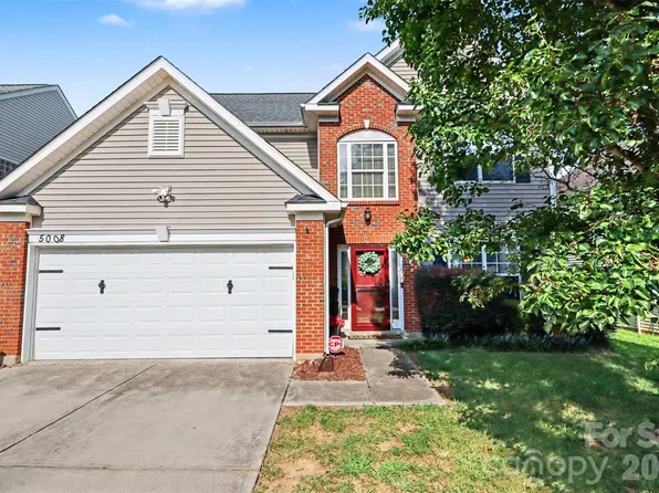 5008 Lazy Day Ln, Indian Trail, NC 28079