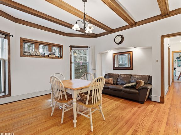 5th image of 1119 W North Shore Ave #2