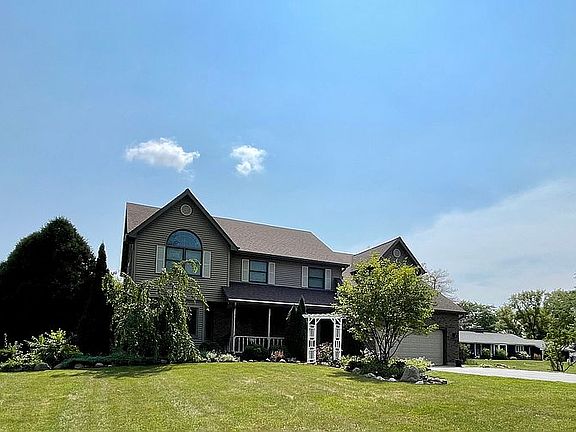 2nd image of 4208 Billingsgate Ln