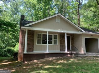 110 Walker Woods Dr, Carrollton, GA 30116