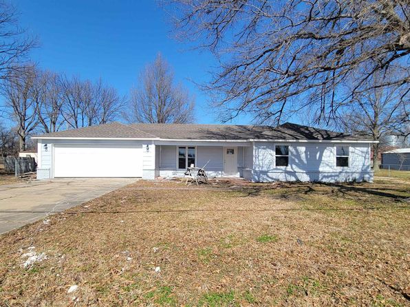 705 Liberty St, Marked Tree, AR 72365