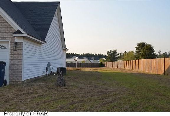 3rd image of 106 Eisenhower Dr