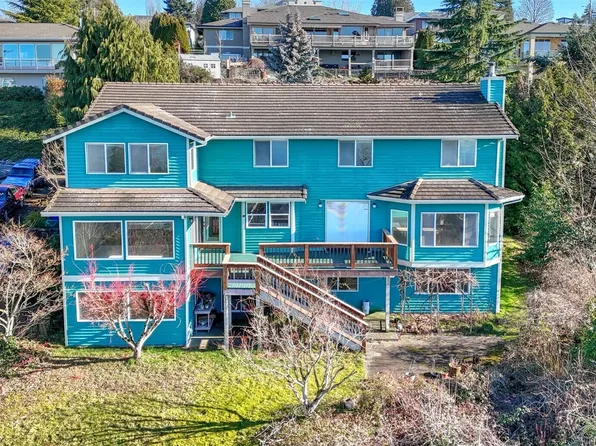 2415 Park Place N, Renton, WA 98056
