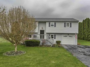 323 Stoner Rd, Mechanicsburg, PA 17055