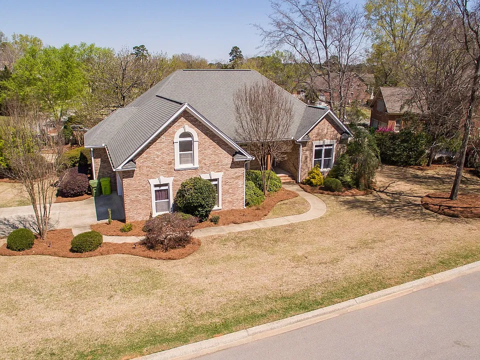 44 Tennis Ct
