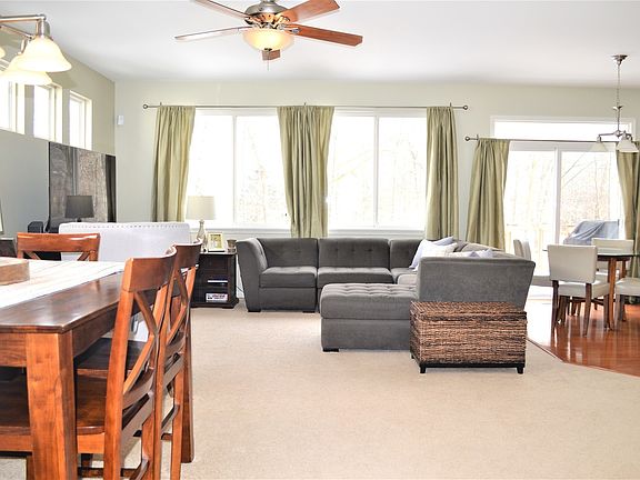 4th image of 1033 N Cornerstone Dr
