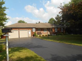1460 Underhill Rd, East Aurora, NY 14052