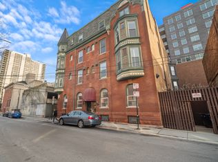 159 Goethe St, Chicago, IL 60610