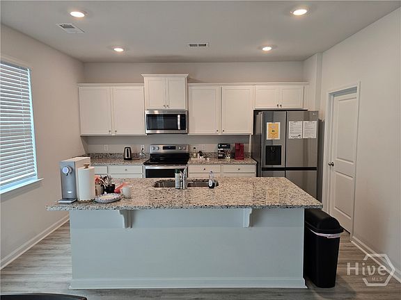 2nd image of 110 Windrush Pines