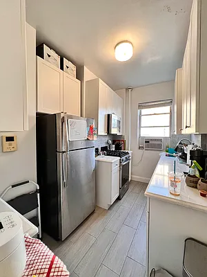 Rented by Compass | media 24