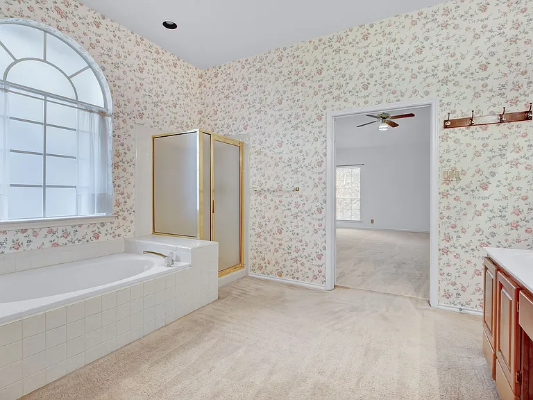 1814 Caversham Pass Ln — Photo 18
