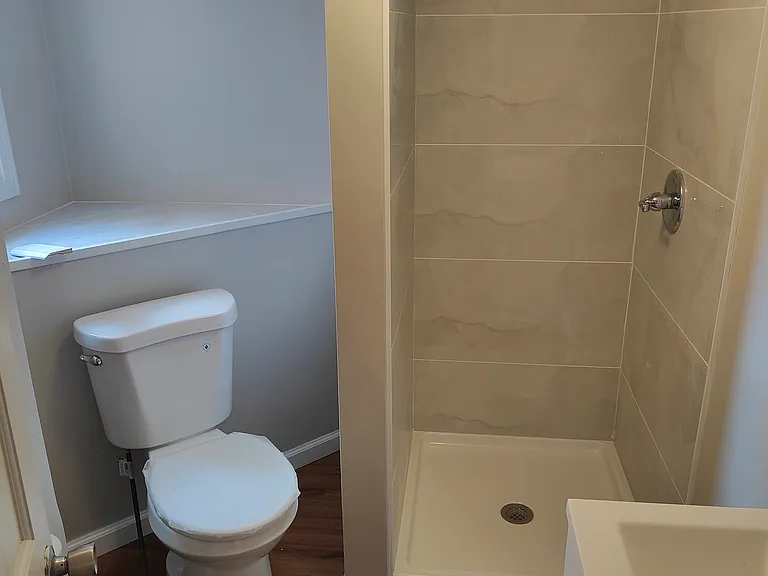 416 Pearl St — Photo 5