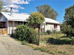 717 Hanford St, Omak, WA 98841