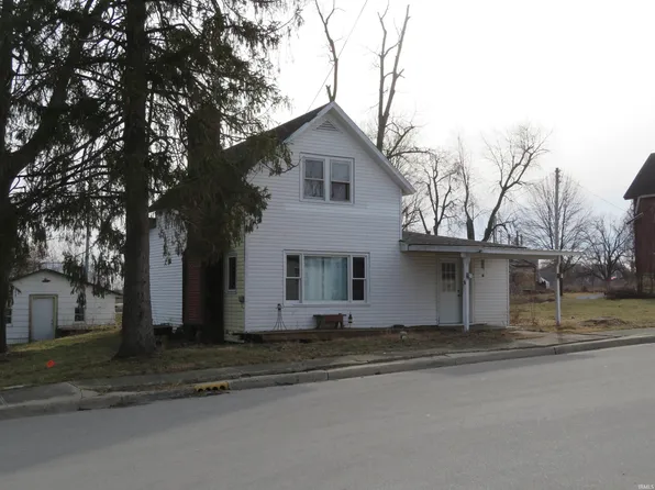 195 N McKee St, Macy, IN 46951