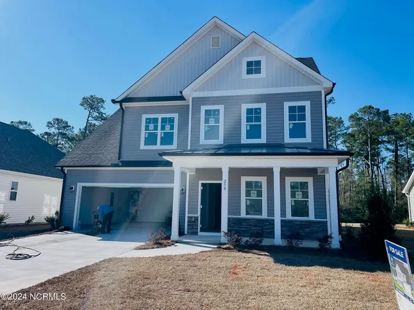 250 Man O War Lane, Hampstead, NC 28443