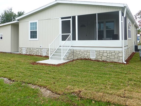 3rd image of 1757 Inverary Dr