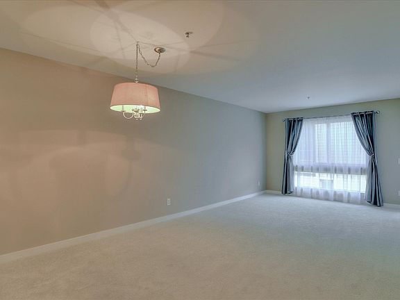 3rd image of 6400 Christie Ave APT 4216