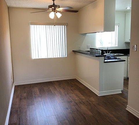 2nd image of 13435 Mulberry Dr #R71zspw5b