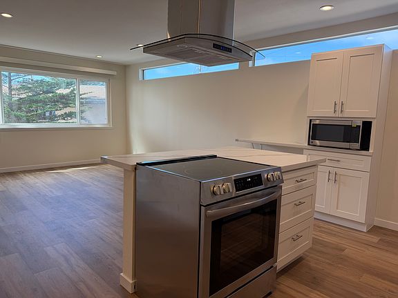 4th image of 122 Hilton Ln APT 5