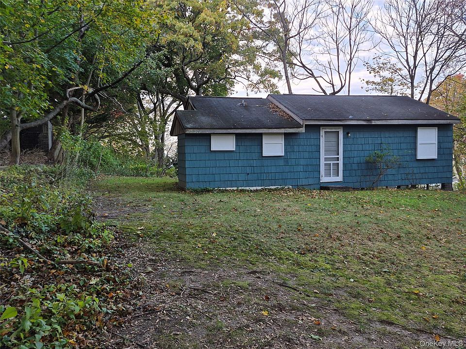 1st image of 19 Carlisle Drive