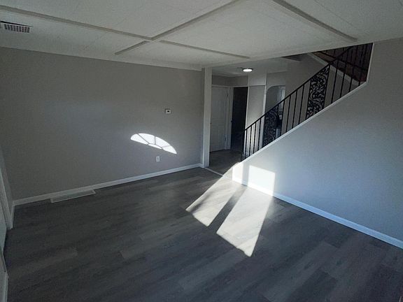 3rd image of 143 Almont Ave