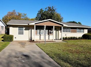 2625 Cartwright St, Irving, TX 75062