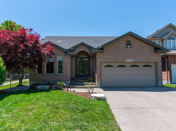 294 Fallowfield Dr, Kitchener, ON N2C 2T8
