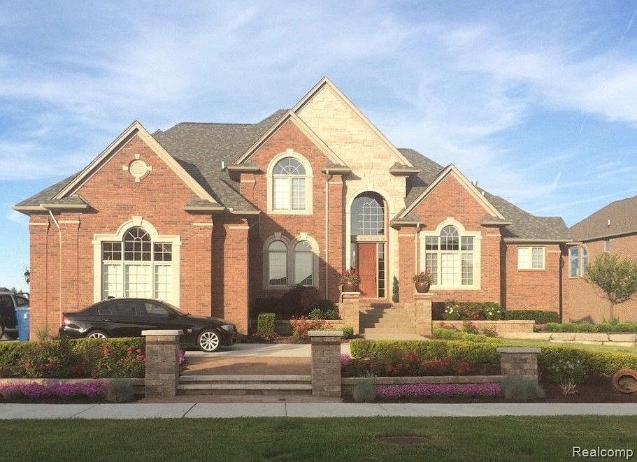 1st image of 62596 Morningside Dr