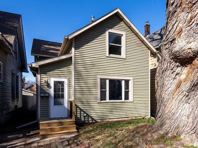 2018 W 1st St, Davenport, IA, 52802